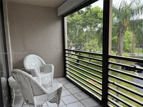 1100 Colony Point Circle Pembroke Pines FL 33026