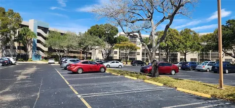 1100 Colony Point Circle Pembroke Pines FL 33026