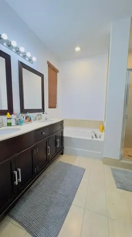 10131 NW 10th Street Miami FL 33172