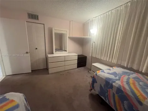 441 SE 3rd Street Dania Beach FL 33004