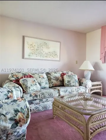 441 SE 3rd Street Dania Beach FL 33004