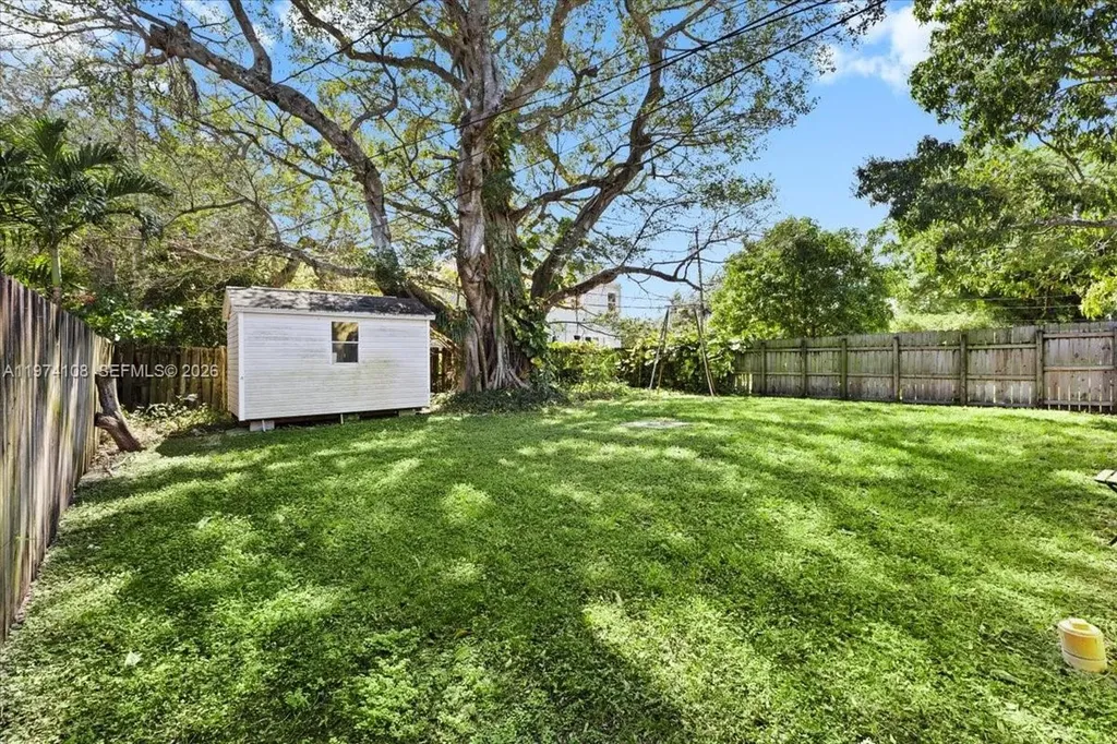 620 SW 10th Street Fort Lauderdale FL 33315