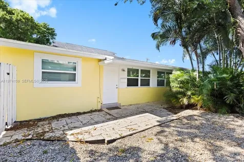 620 SW 10th Street Fort Lauderdale FL 33315