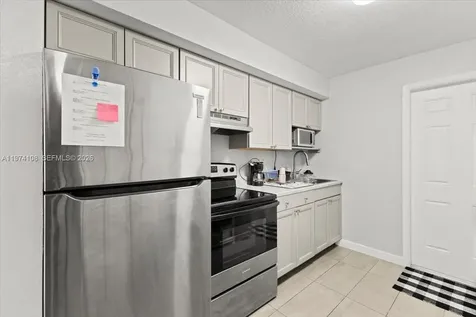 620 SW 10th Street Fort Lauderdale FL 33315