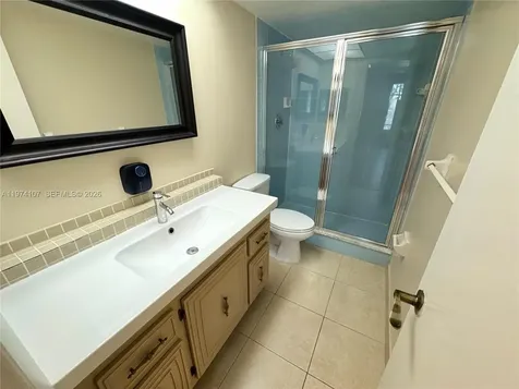 432 NW 70th Avenue Plantation FL 33317