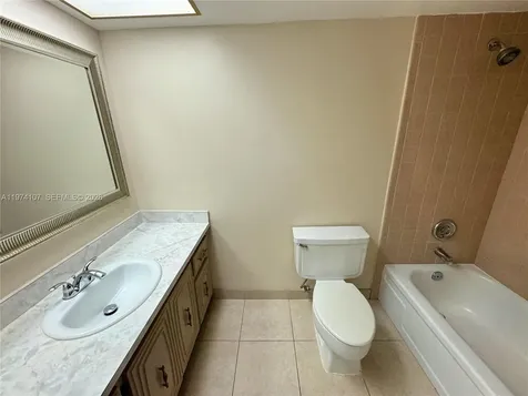 432 NW 70th Avenue Plantation FL 33317