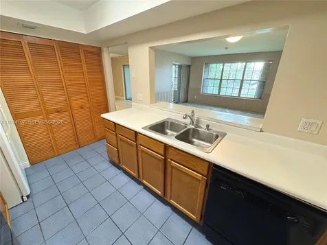 432 NW 70th Avenue Plantation FL 33317