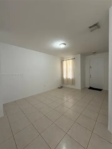 Miami FL 33193