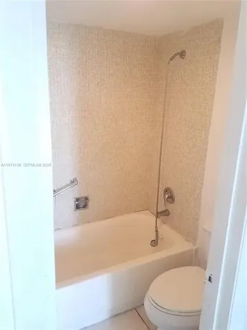 3475 N Country Club Drive Aventura FL 33180