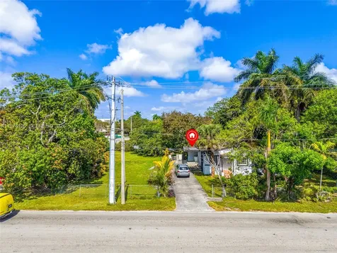 219 NE 141st Street Miami FL 33161