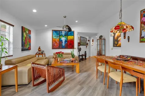1361 Seagrape Circle Weston FL 33326