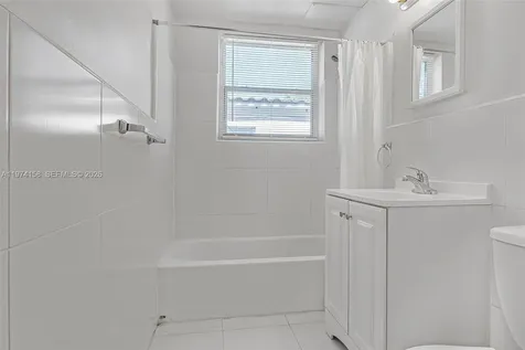 8031 Hawthorne Avenue Miami Beach FL 33141