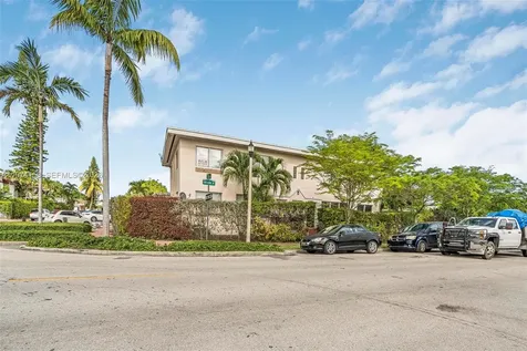8031 Hawthorne Avenue Miami Beach FL 33141