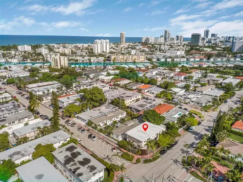8031 Hawthorne Avenue Miami Beach FL 33141