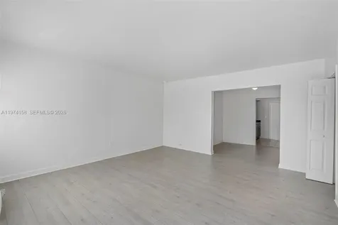 8031 Hawthorne Avenue Miami Beach FL 33141