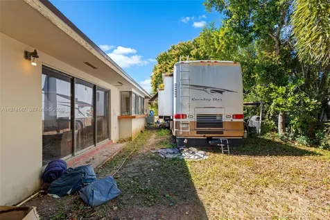 19401 SW 264th Street Homestead FL 33031