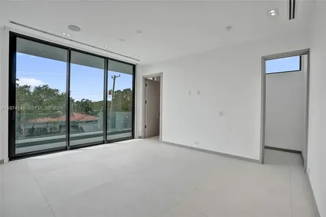 1379 NE 104th Street Miami Shores FL 33138