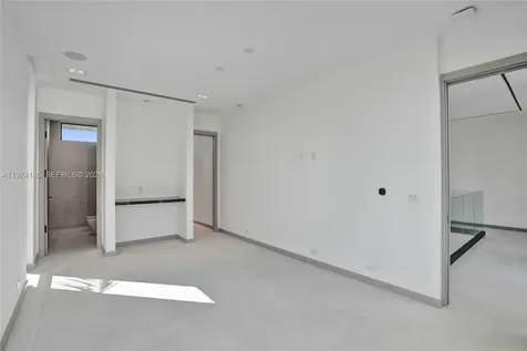 1379 NE 104th Street Miami Shores FL 33138