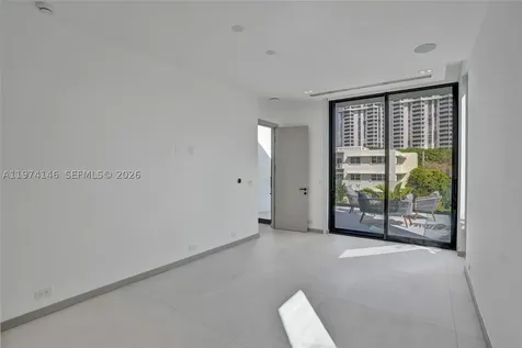1379 NE 104th Street Miami Shores FL 33138