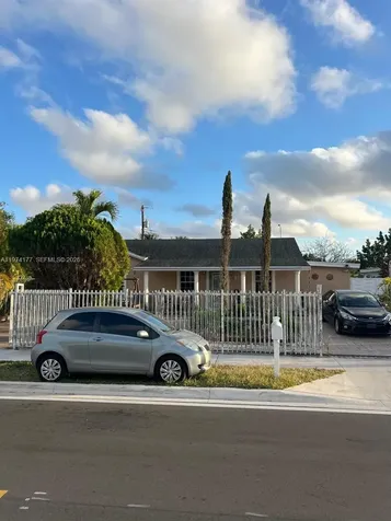 890 SE 3rd Place Hialeah FL 33010