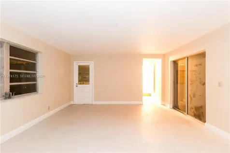 2514 Sherman Street Hollywood FL 33020