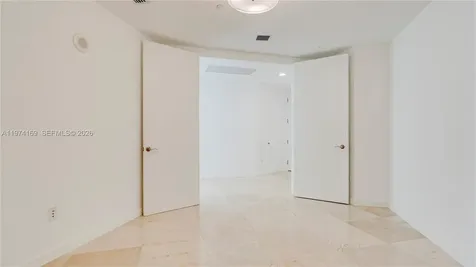 16001 Collins Avenue Sunny Isles Beach FL 33160