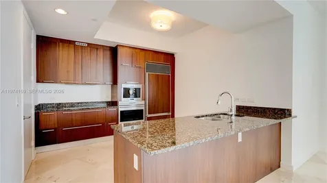 16001 Collins Avenue Sunny Isles Beach FL 33160