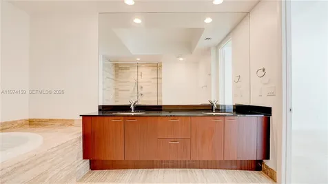 16001 Collins Avenue Sunny Isles Beach FL 33160