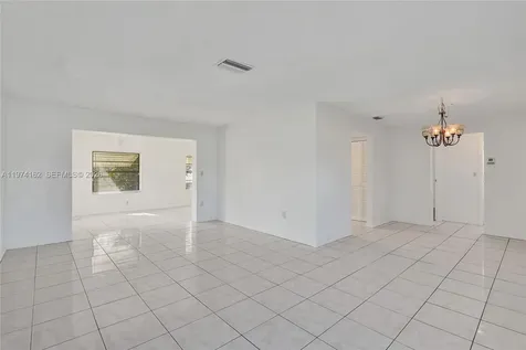 2161 NW 73rd Avenue Sunrise FL 33313