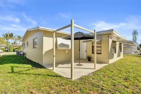 2161 NW 73rd Avenue Sunrise FL 33313