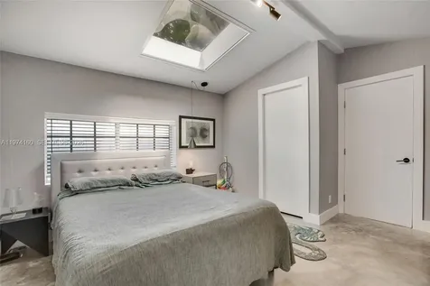 10659 NE 10th Place Miami Shores FL 33138