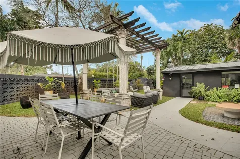 10659 NE 10th Place Miami Shores FL 33138