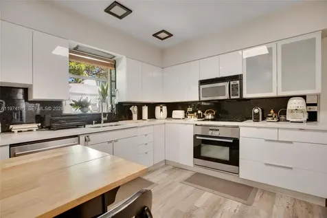 10659 NE 10th Place Miami Shores FL 33138