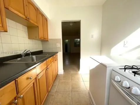 810 82nd Street Miami Beach FL 33141