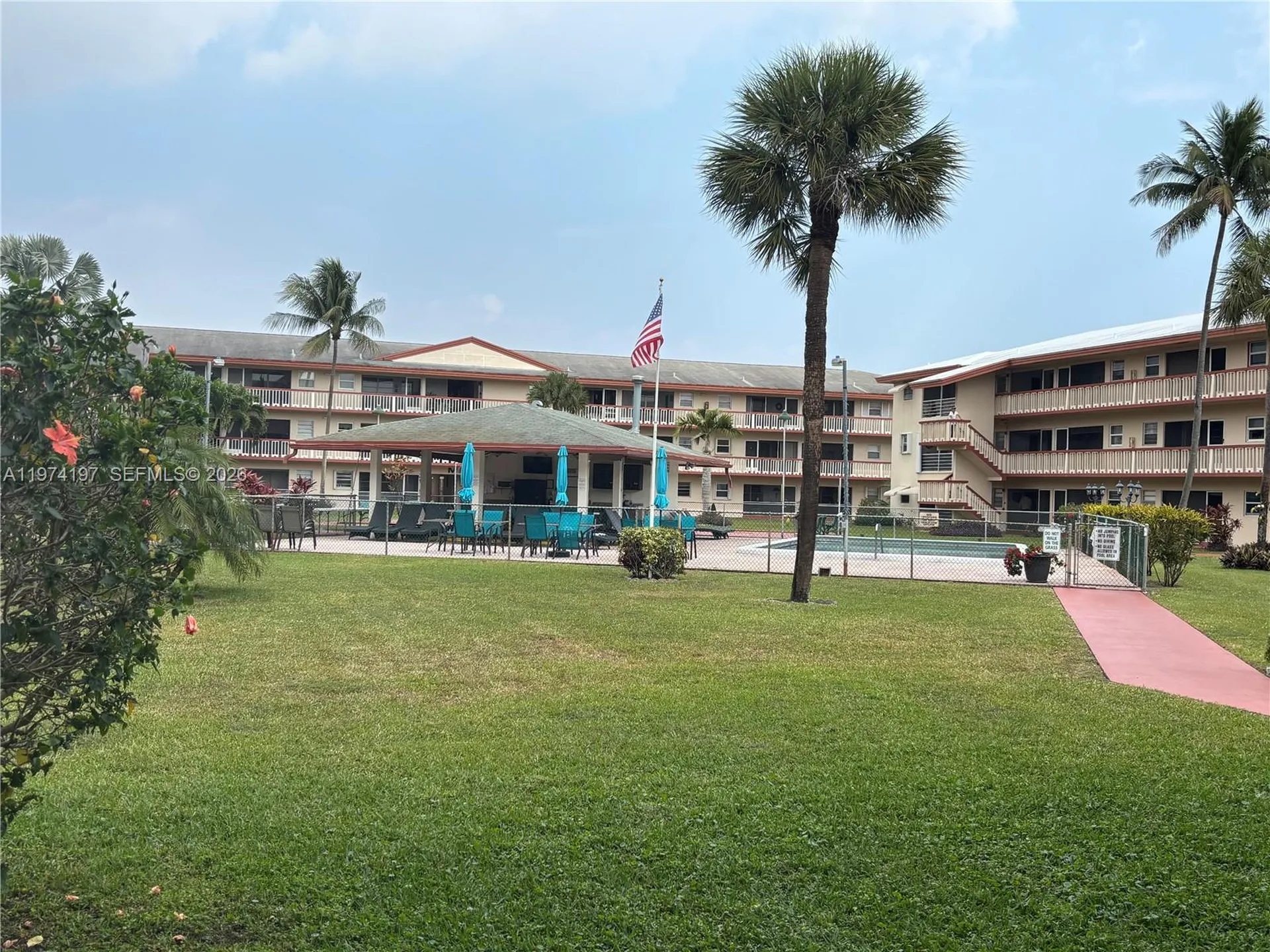 5300 Washington Street Hollywood FL 33021