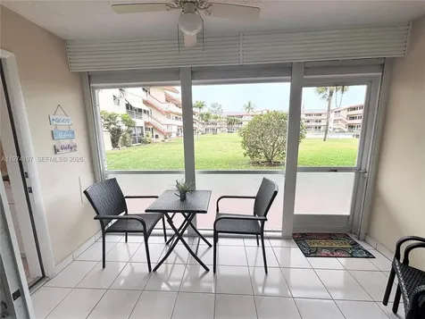 5300 Washington Street Hollywood FL 33021