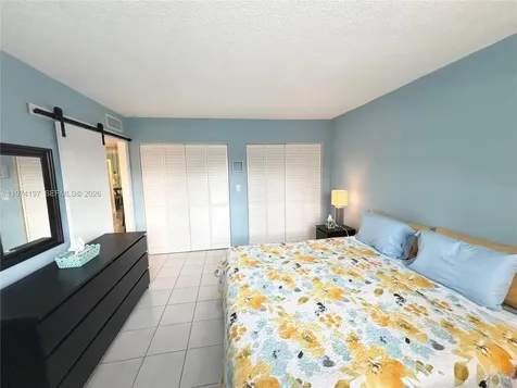 5300 Washington Street Hollywood FL 33021