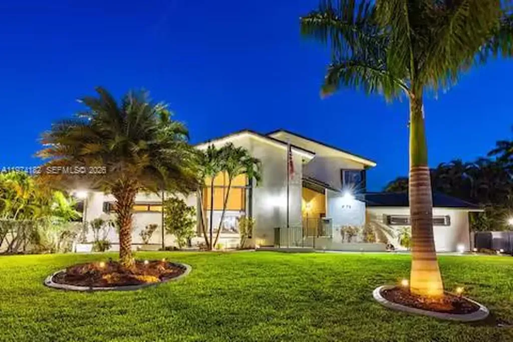 6140 SW 56th Court Davie FL 33314