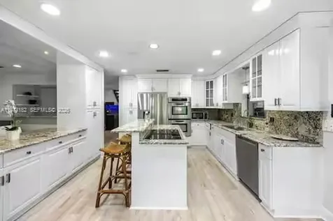 6140 SW 56th Court Davie FL 33314
