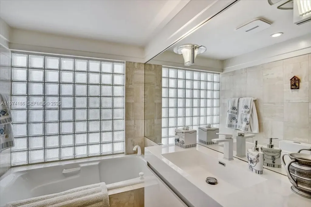 Fort Lauderdale FL 33308