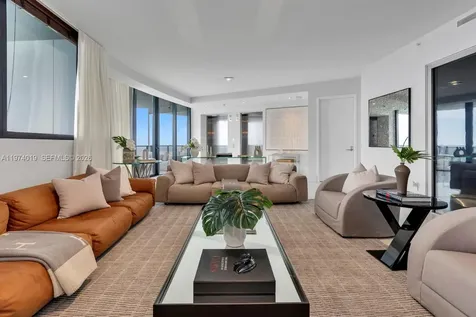 18555 Collins Avenue Sunny Isles Beach FL 33160
