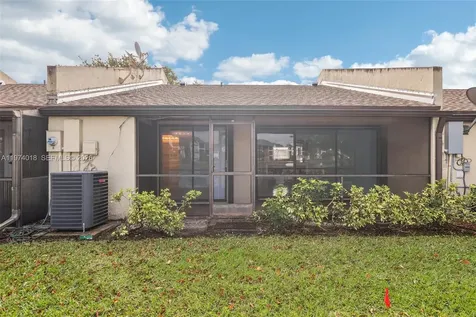 653 Banks Road Margate FL 33063