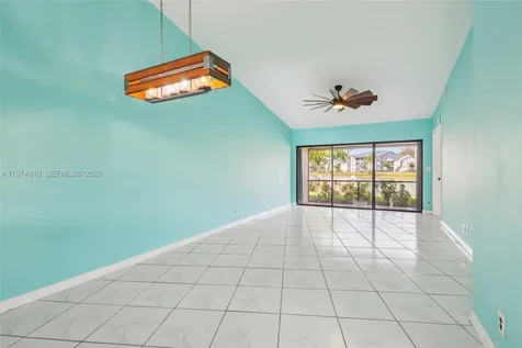 653 Banks Road Margate FL 33063