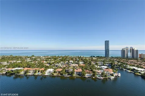 19707 Turnberry Way Aventura FL 33180
