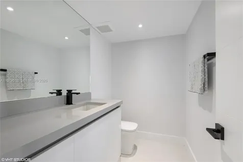 19707 Turnberry Way Aventura FL 33180