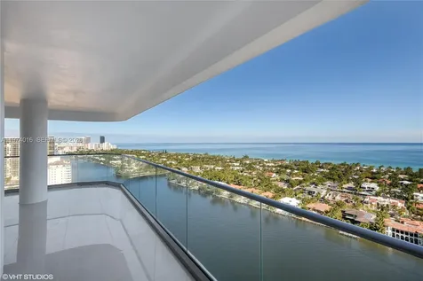 19707 Turnberry Way Aventura FL 33180