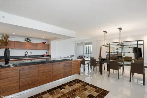 19707 Turnberry Way Aventura FL 33180