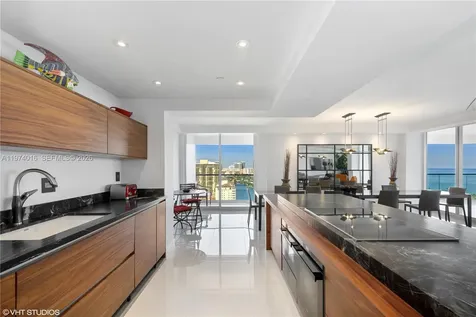 19707 Turnberry Way Aventura FL 33180