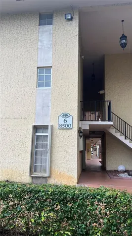 8500 SW 109th Avenue Miami FL 33173
