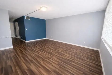 1780 NE 191st Street Miami FL 33179